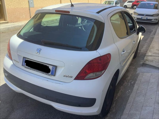 Peugeot 207 1.4 207 Plus 2013 – снимка 2