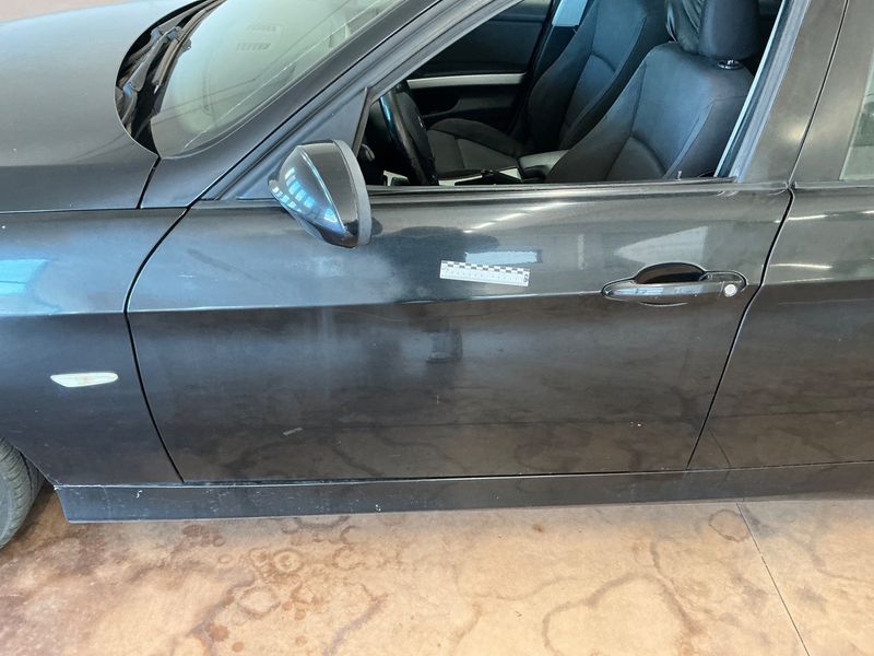 BMW 3er 320d 2006 – снимка на щета