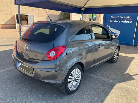 Opel Corsa 1.2 Elective 2011 – снимка 2
