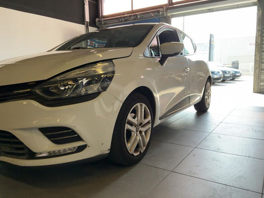 Renault Clio 1.2 Zen 2018 – снимка 2
