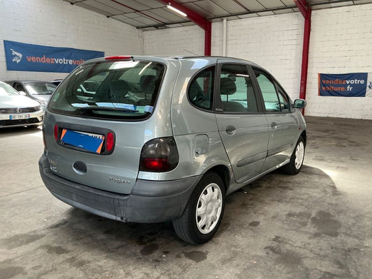 Renault Megane 2.0 RT 1999 – снимка 2