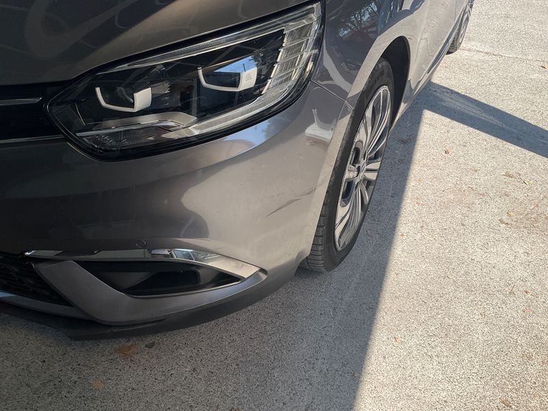 Renault Grand Scenic 1.3 TCe Business 2021 – снимка 31