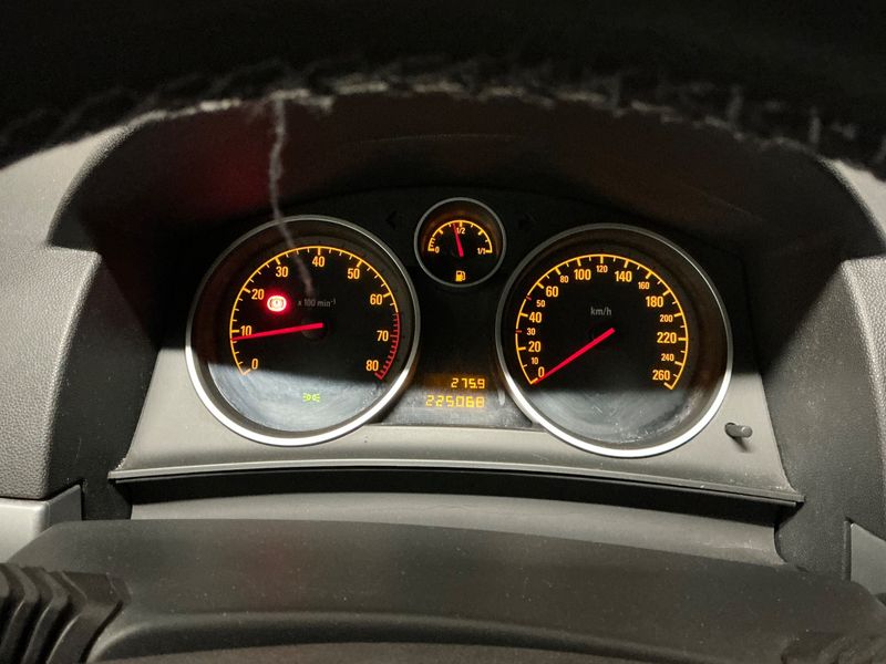Opel Astra 1.6 Edition 2009 – снимка 4