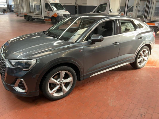 Audi Q3 Sportback 35 TDI quattro S line 2022 – снимка 2