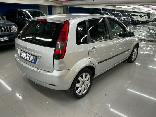 Ford Fiesta 1.25 Trend/Zetec 2005 – снимка 2