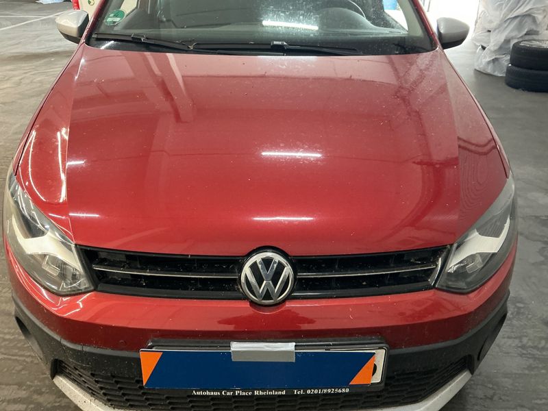 Volkswagen Polo 1.2 TSI CrossPolo BlueMotion Tech 2015 – снимка 42