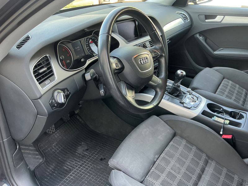 Audi A4 2.0 TDI quattro Ambition 2014 – снимка на щета