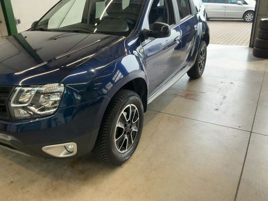 Dacia Duster 1.5 dCi Black Shadow 4x2 2018 – снимка 2