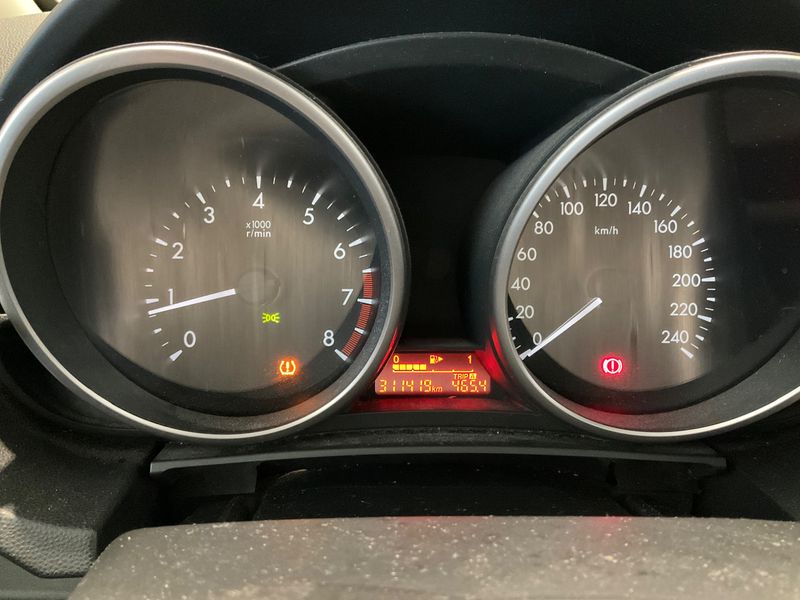 Mazda 5 2.0 Active 2014 – снимка 4