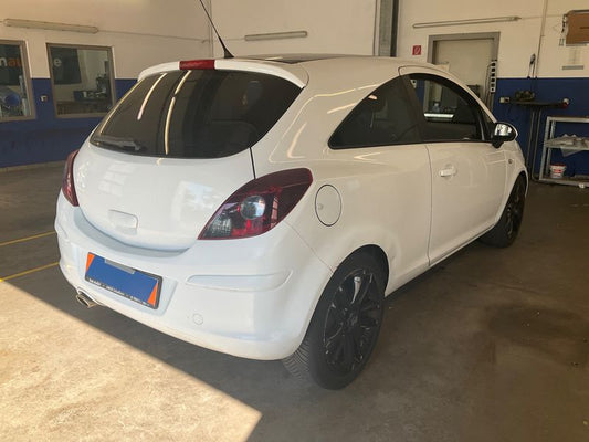 Opel Corsa 1.4 Color Edition 2010 – снимка 2