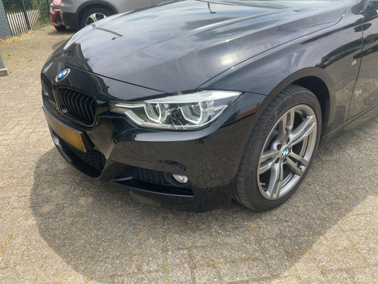 BMW 3er 330i xDrive M Sport 2015 – снимка 2