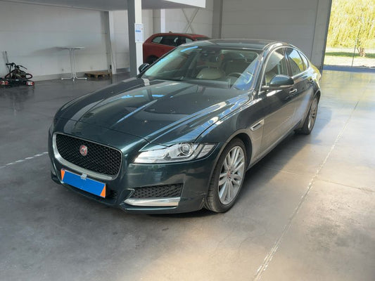 Jaguar XF 20d Ingenium Edition 2017 – снимка 2