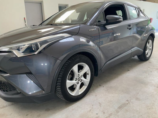 Toyota C-HR 1.8 Hybrid Dynamic 2017 – снимка 2