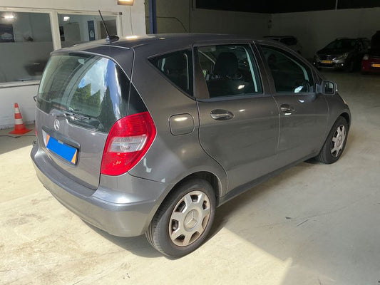 Mercedes-Benz A-Klasse A 160 Classic 2010 – снимка 2