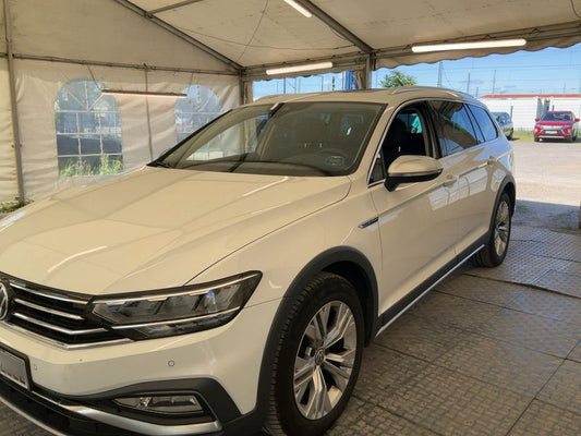 Volkswagen Passat Alltrack 2.0 TDI 4Motion 2021 – снимка 2