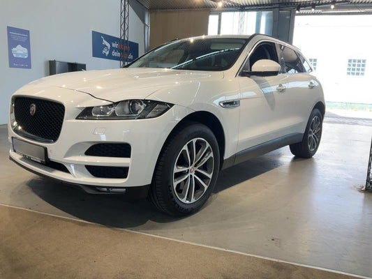 Jaguar F-Pace 30d Prestige AWD 2017 – снимка 2