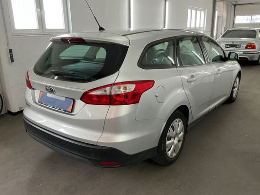 Ford Focus 1.6 TDCi Trend 2013 – снимка 2
