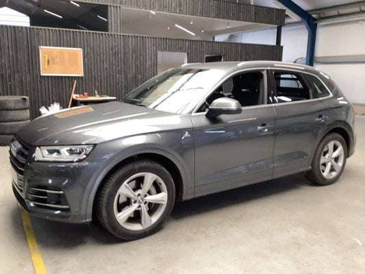 Audi Q5 55 TFSIe quattro sport 2020 – снимка 2
