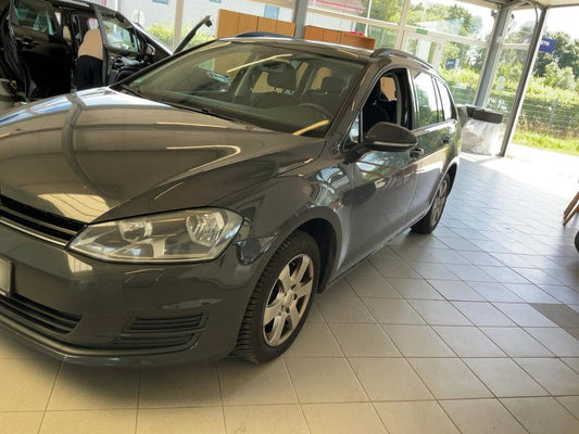 Volkswagen Golf VII 1.6 TDI Trendline BlueMotion Tech 2015 – снимка на щета 2