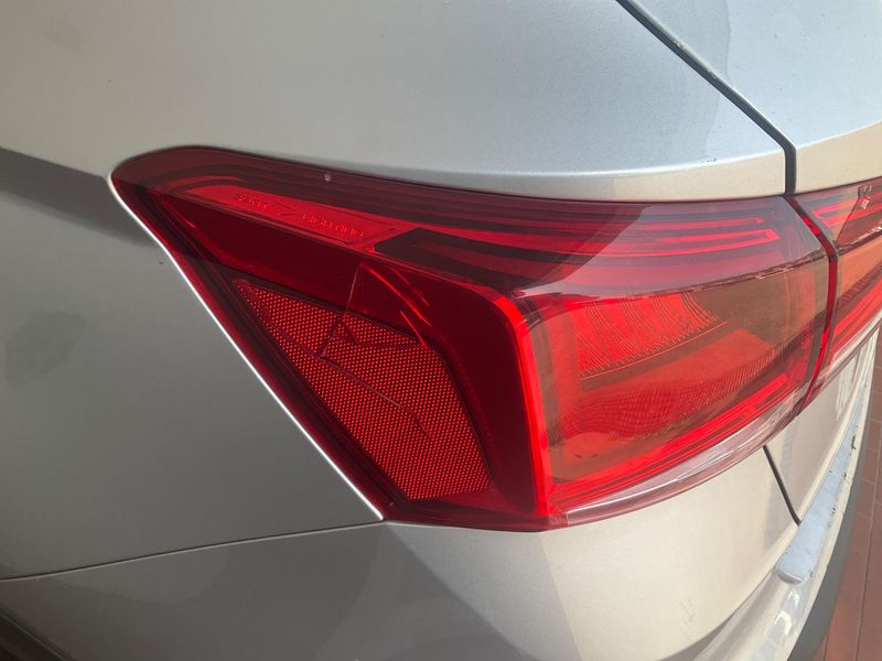 Seat Arona 1.6 TDI Xcellence 2019 – снимка 25