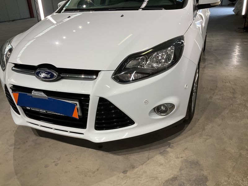 Ford Focus 1.6 TDCi Titanium 2014 – снимка 29