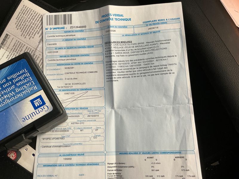 Opel Astra GTC 1.6 CDTI DPF Basis 2015 – снимка 24