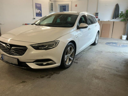 Opel Insignia Sports Tourer 1.5 SIDI Turbo INNOVATION 2017 – снимка 2