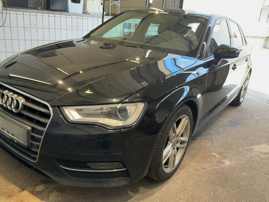 Audi A3 Sportback 2.0 TDI Ambition 2016 – снимка 2