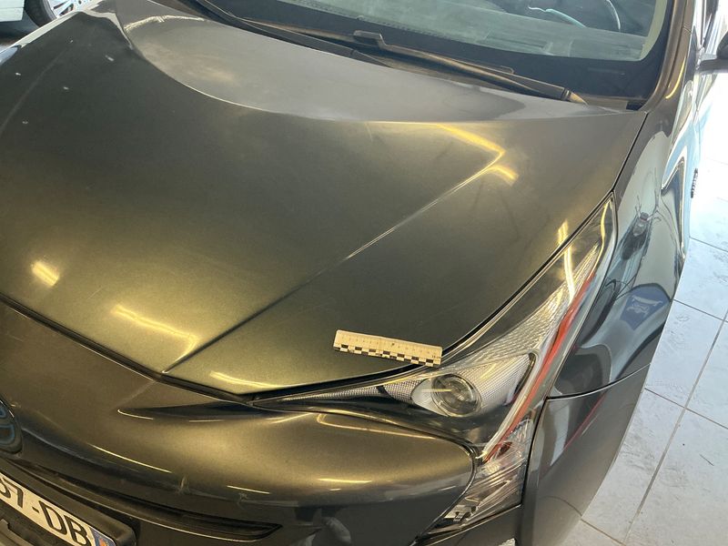 Toyota Prius 1.8 Hybrid Dynamic 2016 – снимка 42