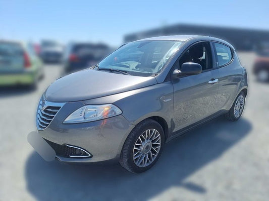Lancia Ypsilon 1.2 Gold 2011 – снимка 2