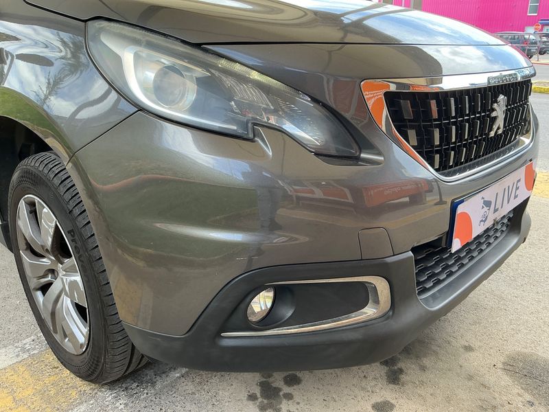 Peugeot 2008 1.2 e-VTi Style 2017 – снимка 27