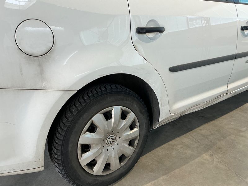 Volkswagen Touran 1.6 TDI Trendline 2015 – снимка 62