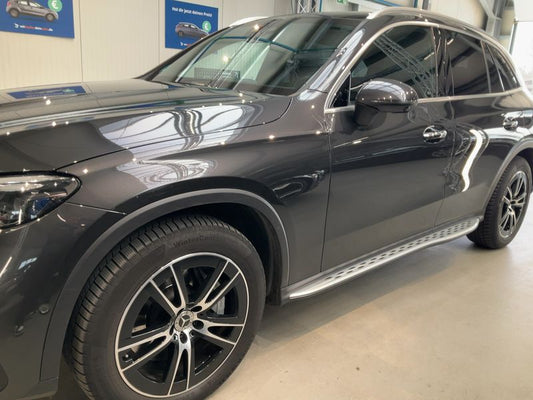 Mercedes-Benz GLC-Klasse GLC 220 d Mild-Hybrid 4Matic AMG Line 2023 – снимка 2