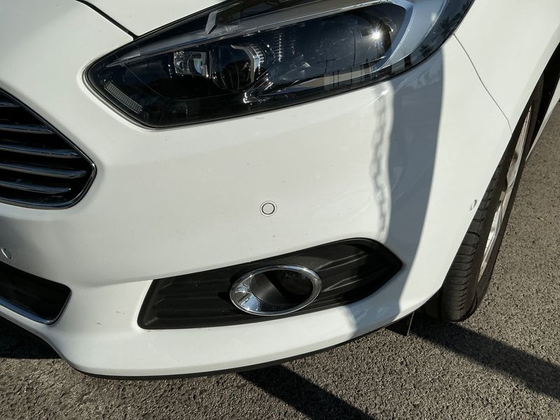 Ford S-Max 2.0 TDCi Titanium 2017 – снимка 27