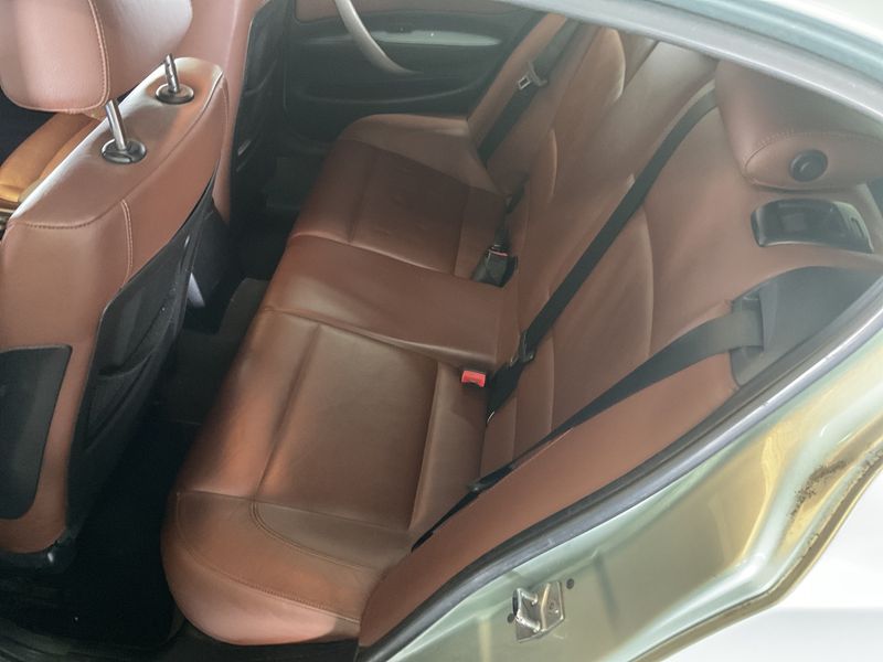 BMW 1er 120i 2008 – снимка 6