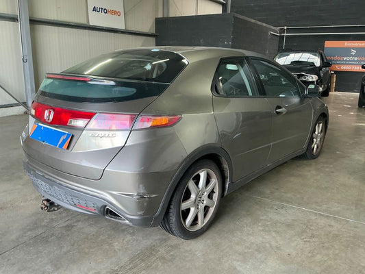 Honda Civic 2.2 CTDI Sport 2008 – снимка 2