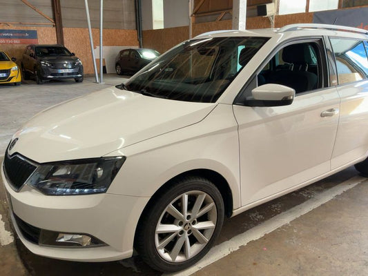 Skoda Fabia 1.2 TSI Business Plus 2016 – снимка 2