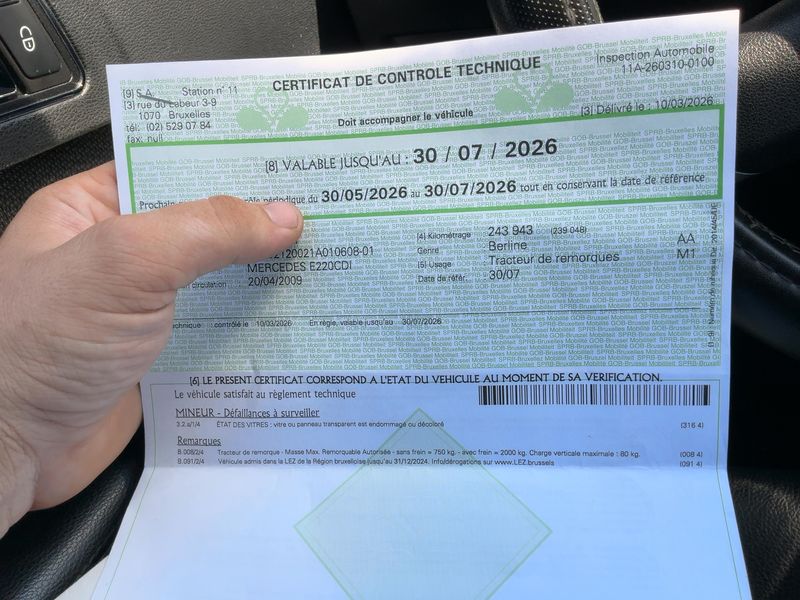 Mercedes-Benz E-Klasse E 220 CDI BlueEfficiency Avantgarde 2009 – снимка 23
