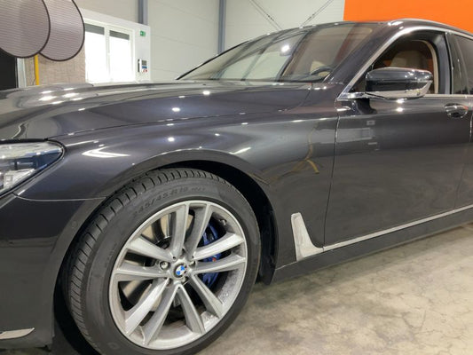 BMW 7er 750i xDrive 2017 – снимка 2