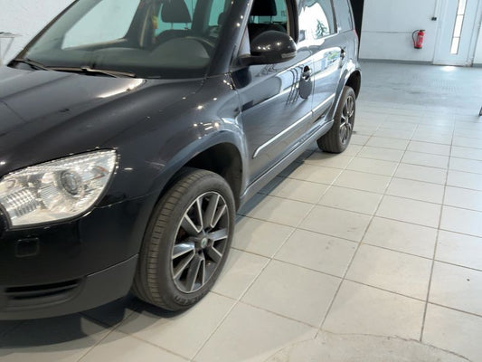 Skoda Yeti 2.0 TDI Adventure 4x4 2013 – снимка 2