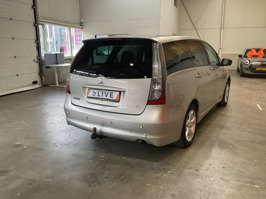 Mitsubishi Grandis 2.4 Intense 2007 – снимка 2