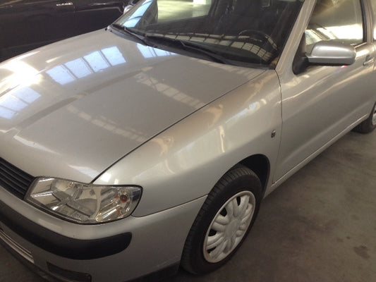 Seat Ibiza 1.4 Signo 2001 – снимка 2
