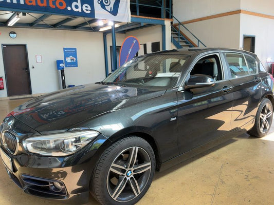 BMW 1er 118d Sport Line 2016 – снимка 2