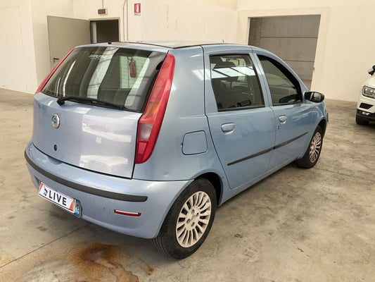 Fiat Punto 1.2 Dynamic 2004 – снимка 2