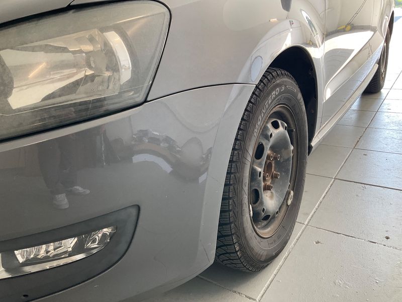 Volkswagen Polo 1.2 TSI Advance 2012 – снимка 40