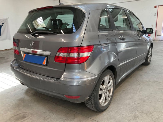 Mercedes-Benz B-Klasse B 180 CDI 2010 – снимка 2