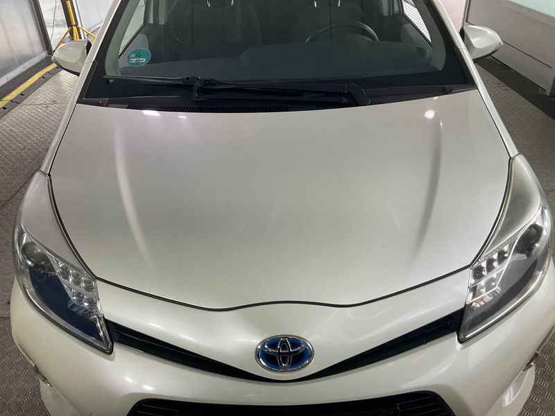 Toyota Yaris 1.5 Hybrid Active 2014 – снимка 28