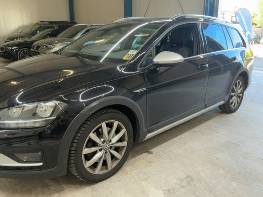 Volkswagen Golf VII 2.0 TDI Alltrack 4Motion BlueMotion Tech 2019 – снимка 2