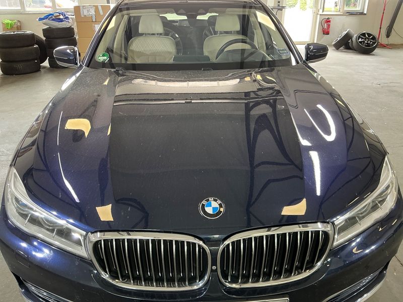 BMW 7er 750i xDrive 2016 – снимка 34