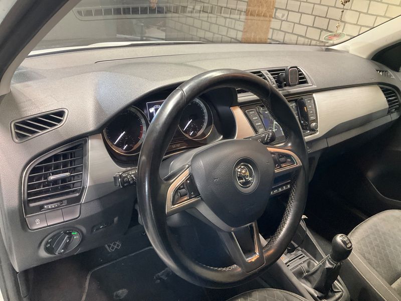 Skoda Fabia 1.4 TDI Edition 2015 – снимка 26